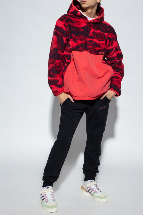 Adidas red camo outlet hoodie